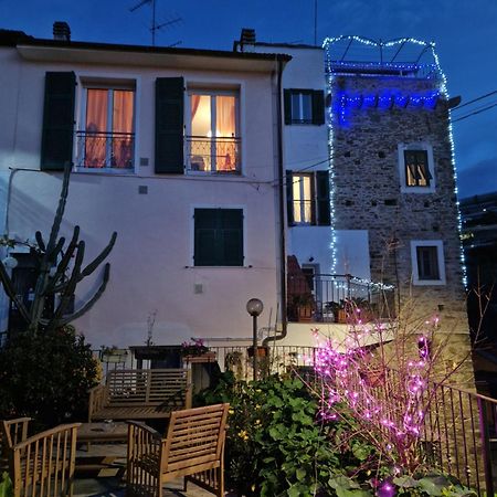 La Torretta Di Piero Con Terrazzi E Parcheggio Privato Citra Zero Zero Ottanta 31Lst0282 Leilighet Imperia Eksteriør bilde