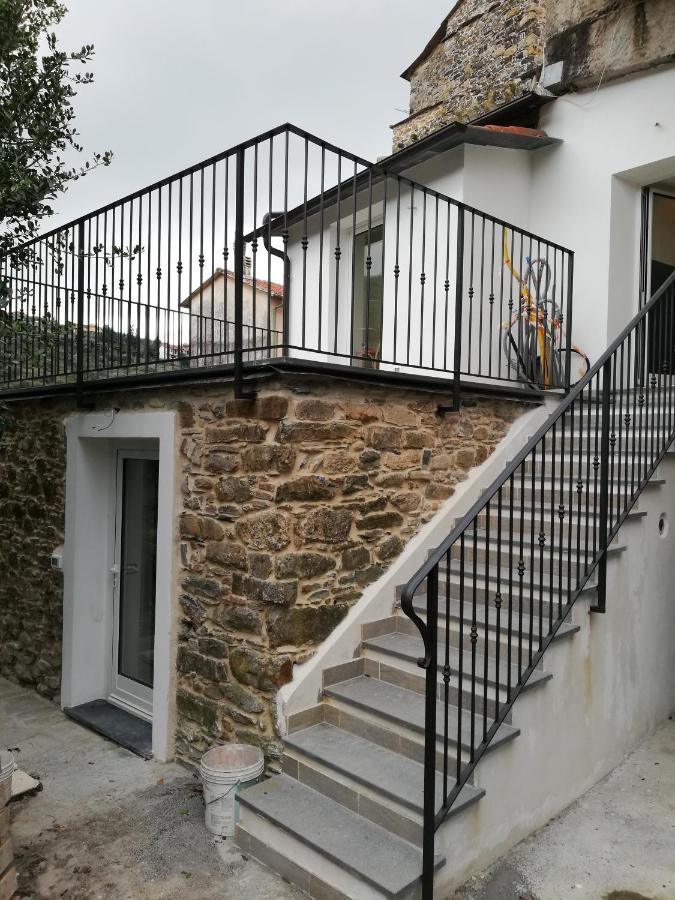 La Torretta Di Piero Con Terrazzi E Parcheggio Privato Citra Zero Zero Ottanta 31Lst0282 Leilighet Imperia Eksteriør bilde