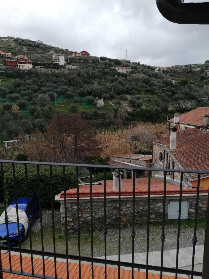 La Torretta Di Piero Con Terrazzi E Parcheggio Privato Citra Zero Zero Ottanta 31Lst0282 Leilighet Imperia Eksteriør bilde