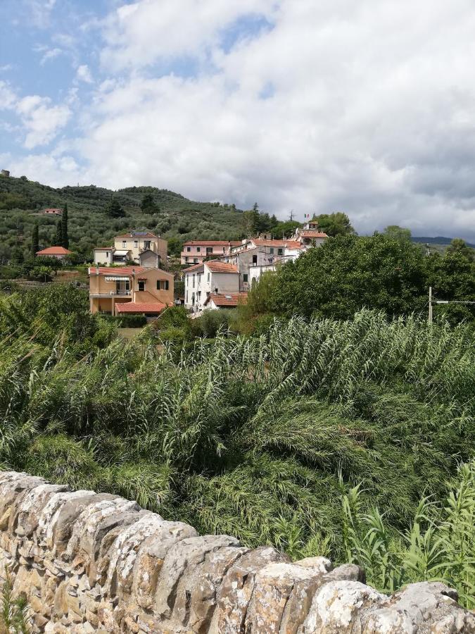 La Torretta Di Piero Con Terrazzi E Parcheggio Privato Citra Zero Zero Ottanta 31Lst0282 Leilighet Imperia Eksteriør bilde