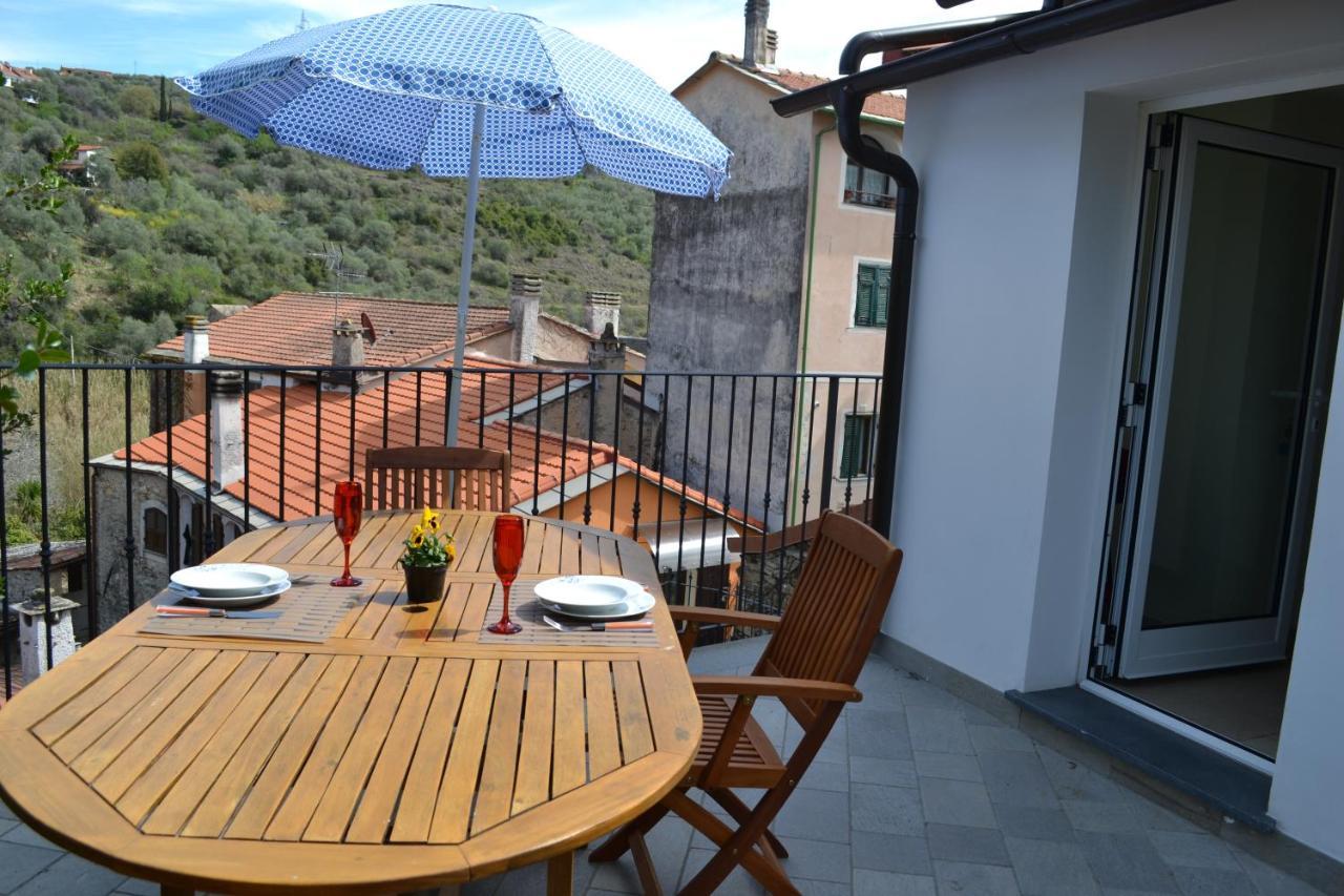 La Torretta Di Piero Con Terrazzi E Parcheggio Privato Citra Zero Zero Ottanta 31Lst0282 Leilighet Imperia Eksteriør bilde